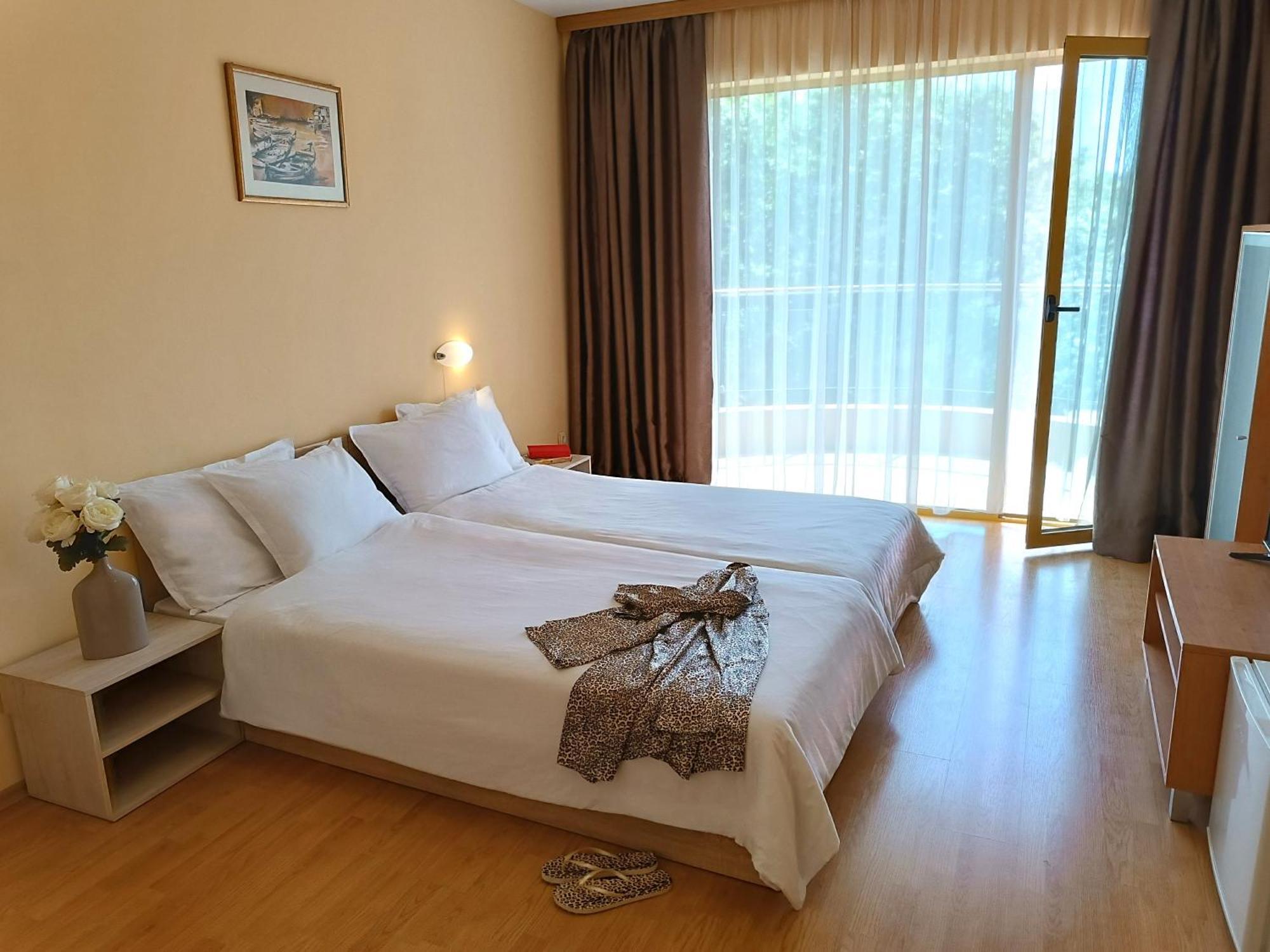 Palma Hotel Golden Sands Exterior photo